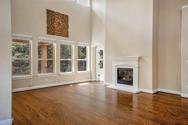 Photo - 5809 Viejo Dr
