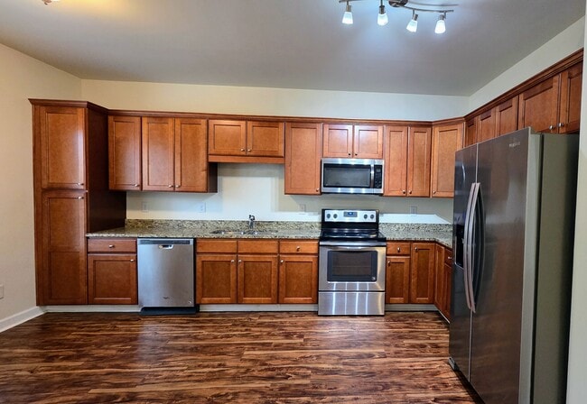 Photo - 113 Beechleaf Ct