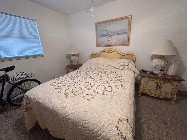 Photo - 596 Saxony M Unit 596