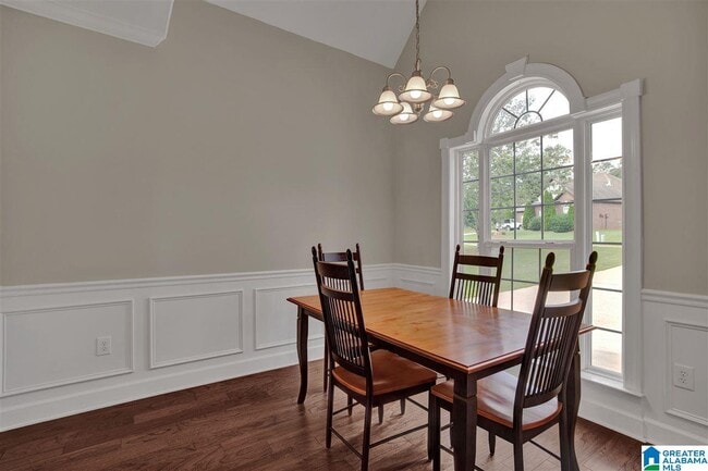 Photo - 8613 Highlands Dr