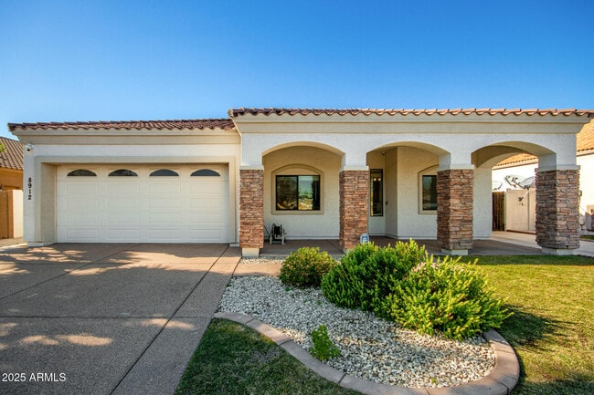 Photo - 8912 N 15th Ln