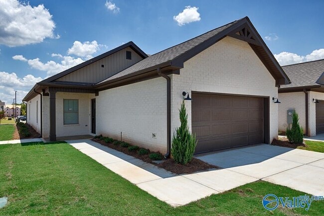 Building Photo - 132 Mountain Vista Cir Rental