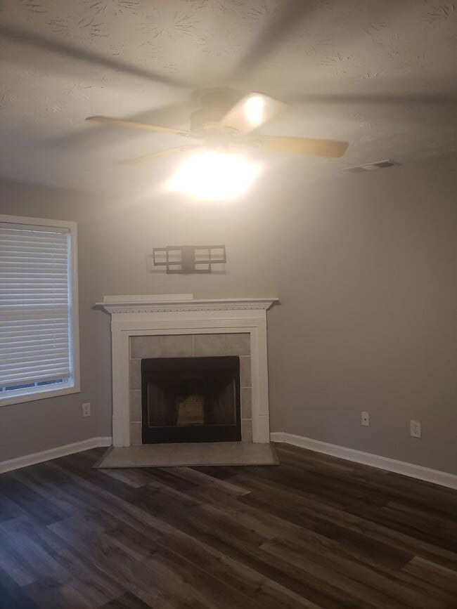 Photo - 4 Bedroom 3 Bath Home in Locust Grove