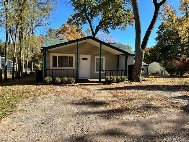 Photo - 2365 Rolandale St