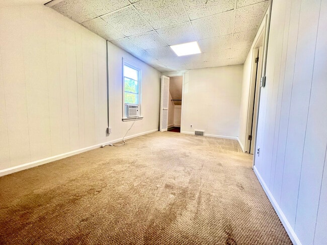 Photo - 5124 Allen St