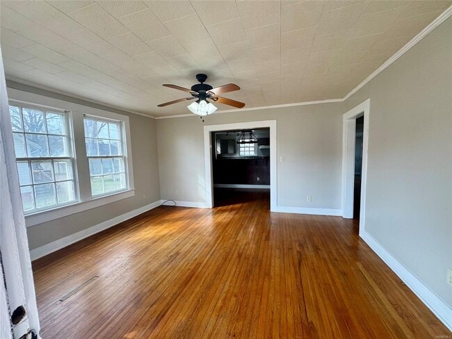 Photo - 415 N Broad St