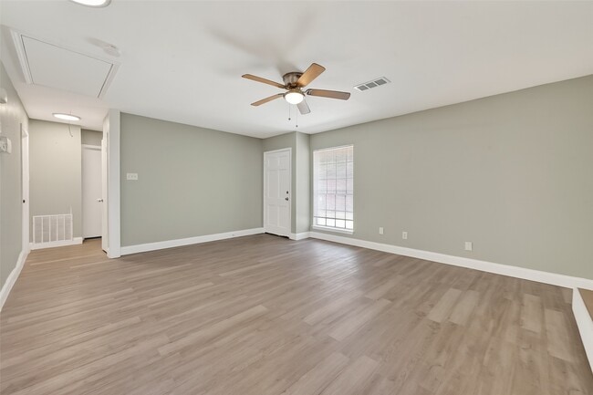 Photo - 12211 Chimney Rock Rd