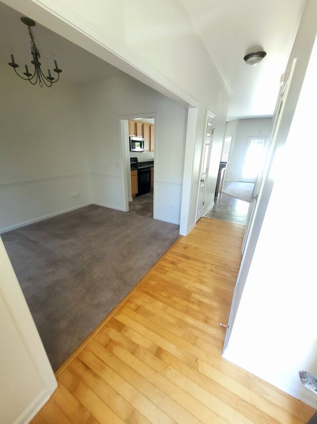 Reedy Fork Ranch Rental Townhome Rental in Greensboro NC