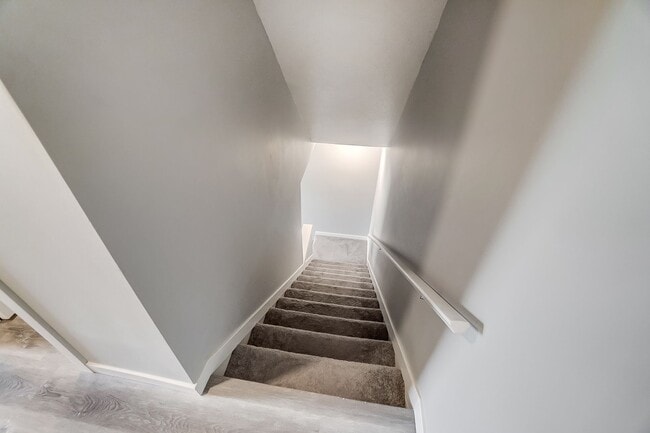 Chardon Place Apartments and Townhomes