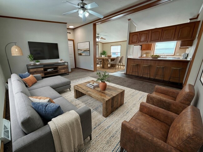 Building Photo - 11701 Cascade Cir