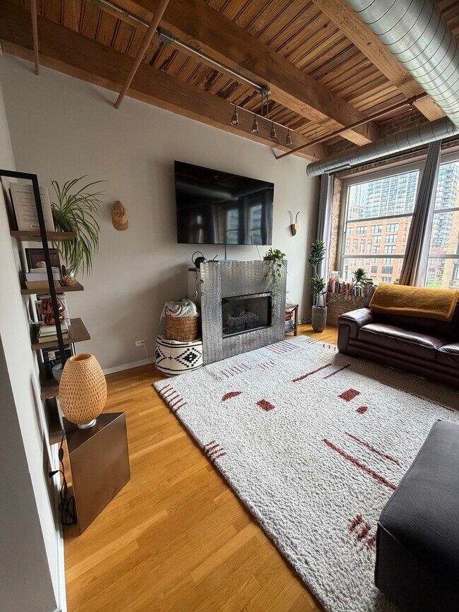 Photo - 333 S Desplaines St Unit 605