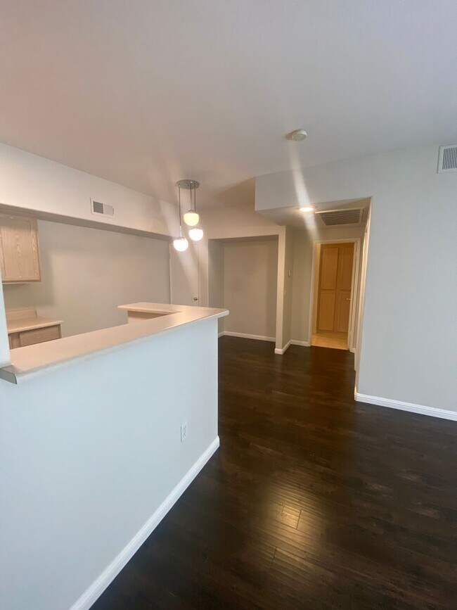 Photo - Nice 1 bedroom located on the South Strip at Silverado Ranch