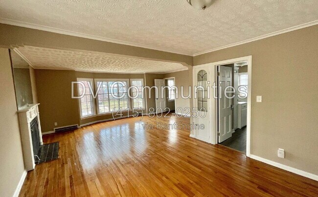 Photo - 3638 Lindholm Rd