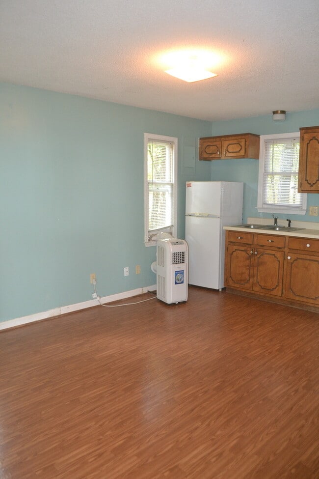 Photo - Adorable Studio Cottage in Central