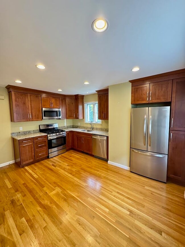 Photo - 48 Dane St Unit 1