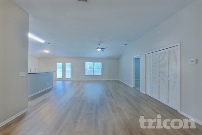 Photo - 15180 Bareback Dr