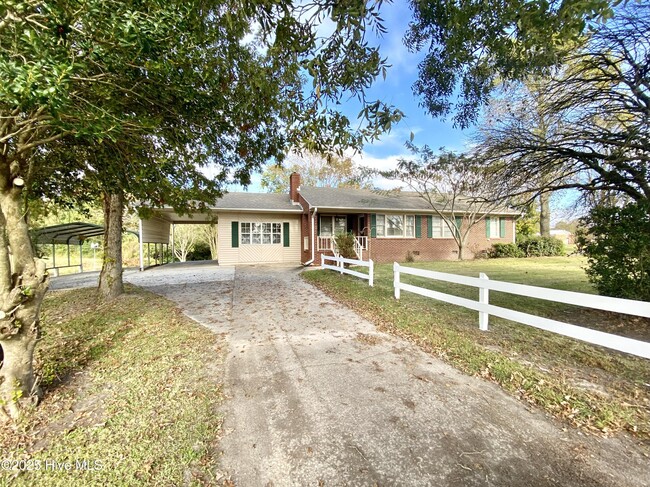 Building Photo - 240 Drummer Kellum Rd Rental