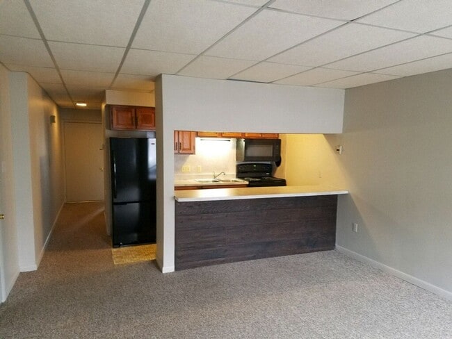 613 W Broadway Unit 3