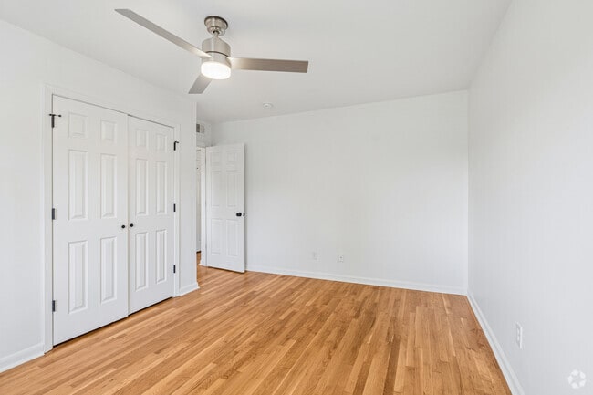 Apartamento en Parkside de 2 habitaciones y 1 baño - 113 m² - Primera habitación