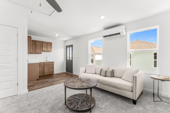 Photo - 379 Arrowwood Blvd