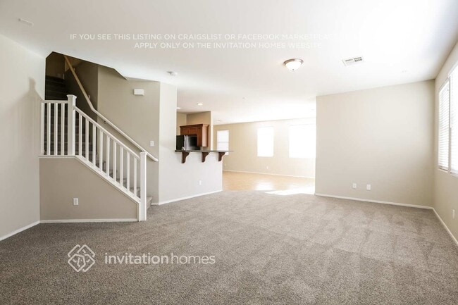 Photo - 8117 RedBud Vine St