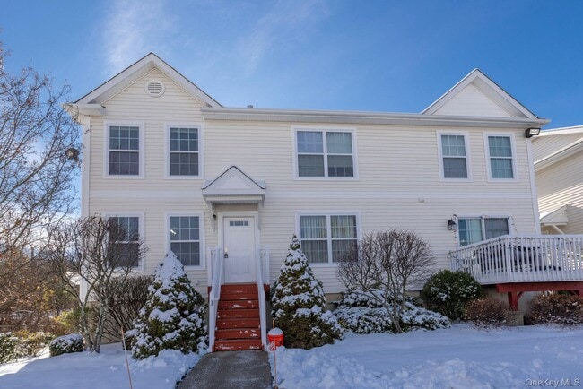 Photo - 1 Lexington Way