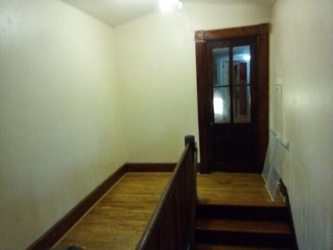 Photo - 32 Sanford Ave