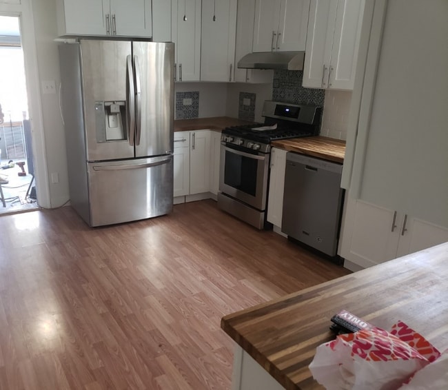 Photo - 5648 W Goodman St Unidad 2