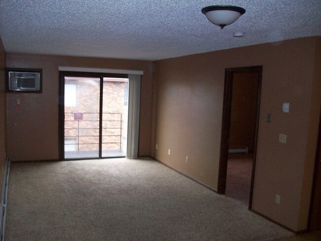 Photo - 2208 E Divide Ave Unit 4
