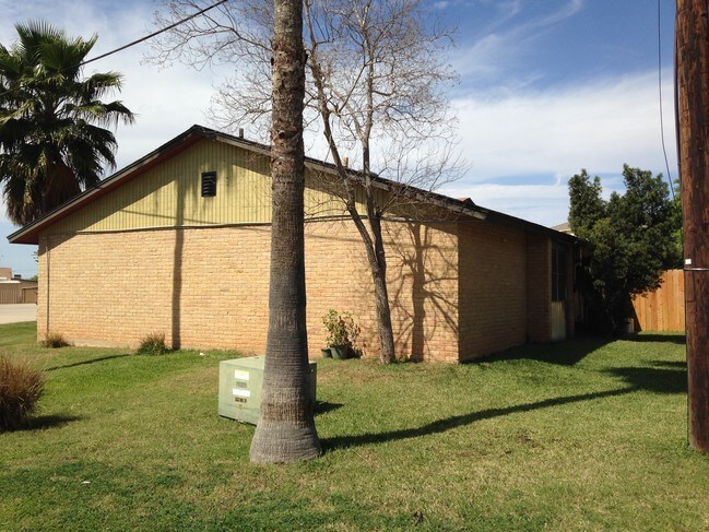 Photo - Summer Hill Apartments