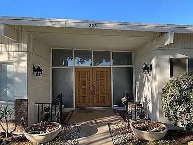 Photo - 302 E El Caminito Dr