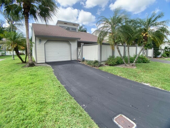 Photo - 13348 Bedford Mews Ct