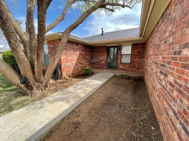 Photo - 9717 Blandon Ave