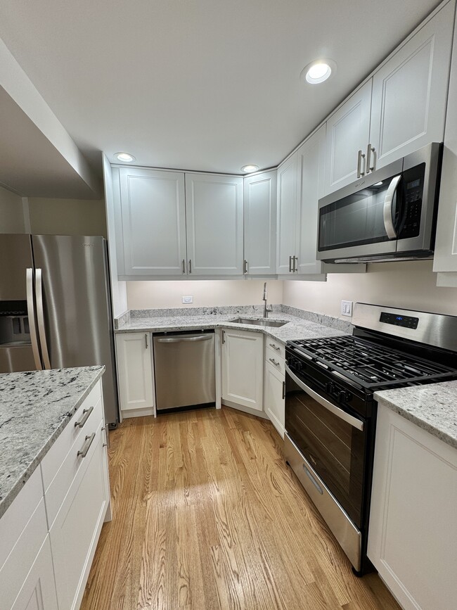 Photo - 5506 N Glenwood Ave Unit G