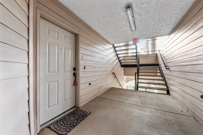 Photo - 8051 Bay Branch Dr Unit 423