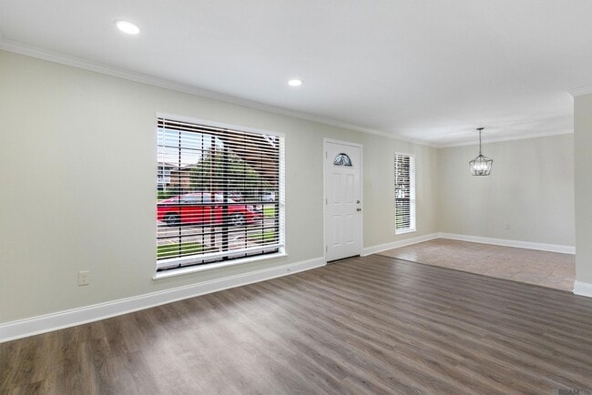 Building Photo - 536 S Flannery Rd Unit A