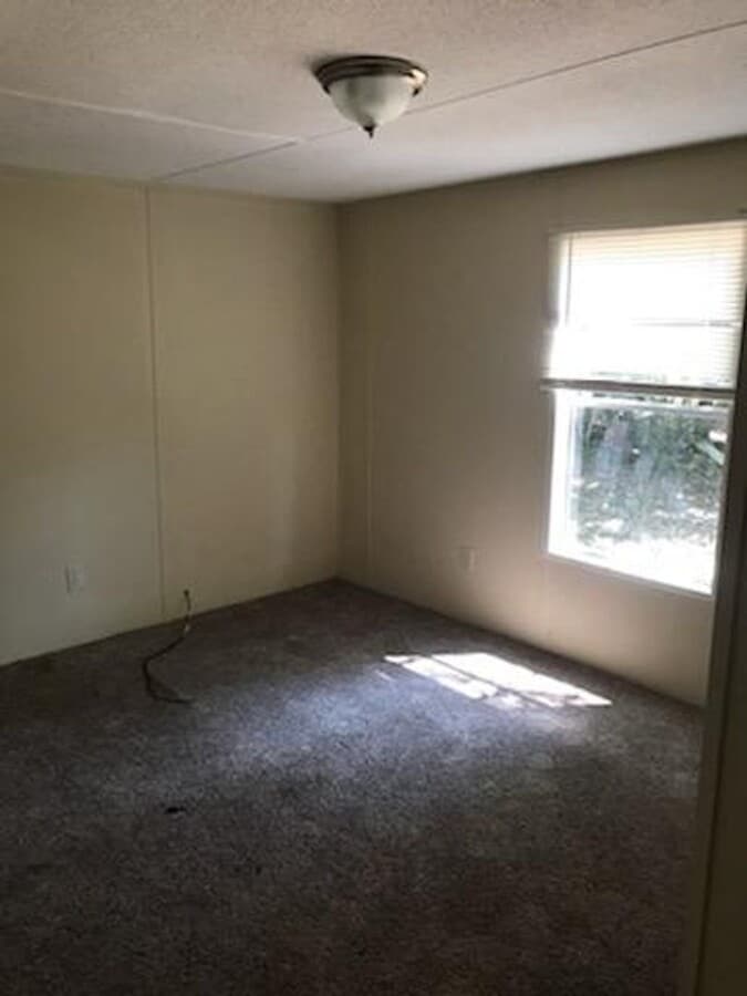 Photo - 3 bedroom 2 bath mobile home