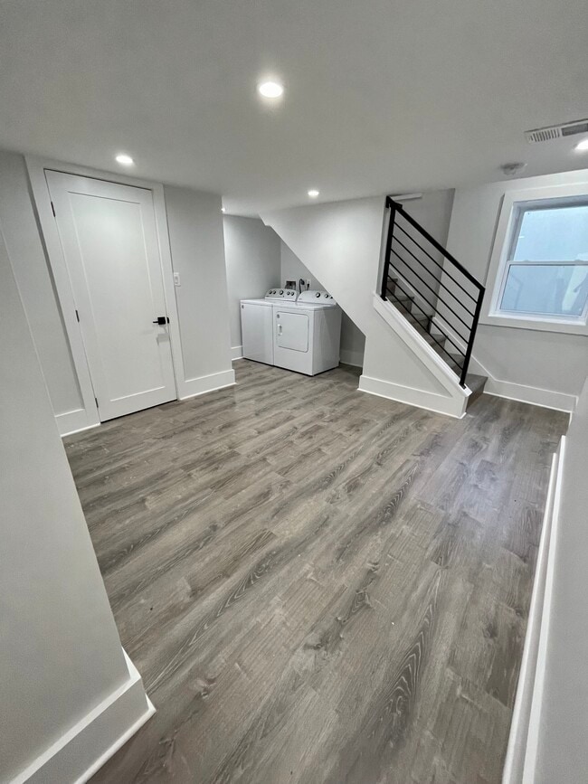 Photo - 1323 Florida Ave NW