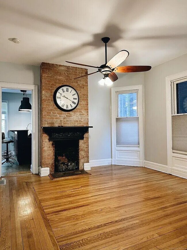 Photo - 99 Olive St Unit 1