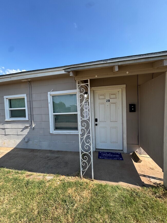 2379 Highland Ave Unit 4D