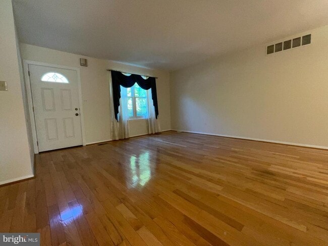 Photo - 1200 Alexander Ave