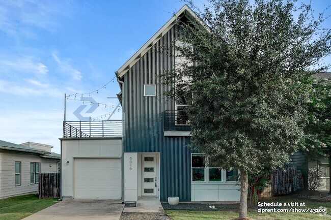 Building Photo - 6016 Seville Dr Rental