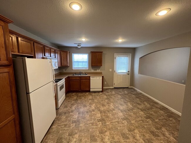 15543 Trailside Ln Unit B