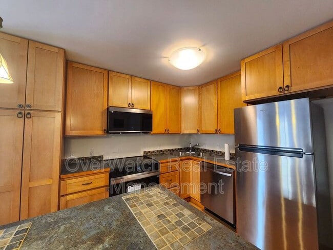 Photo - 140 Eagle St