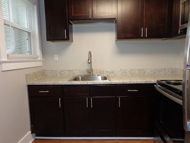 Photo - 307 W Little Creek Rd