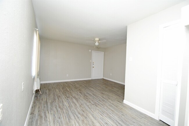 2501 Yoakum Blvd Unit 3