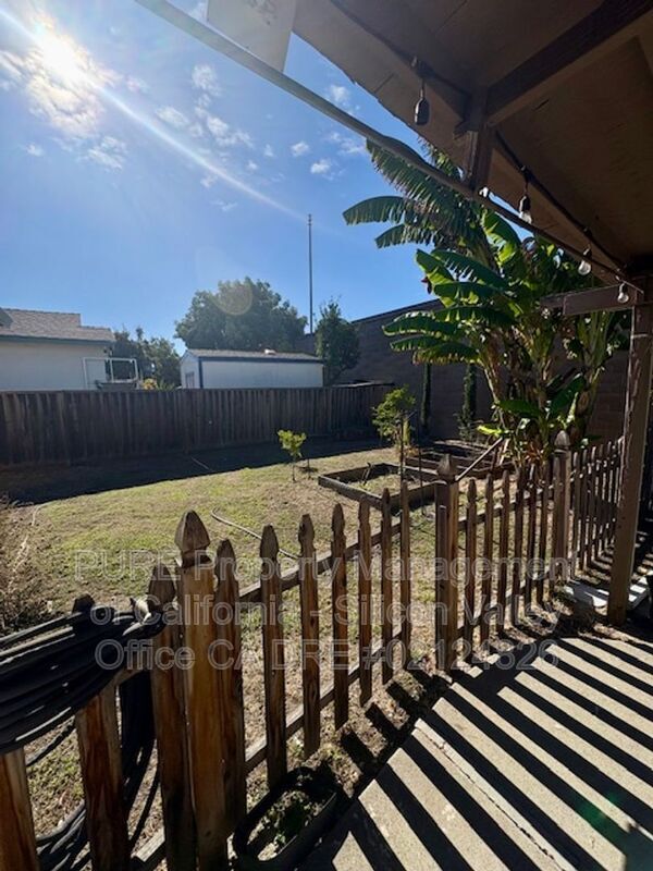 Photo - 2883 Vía Encinitas