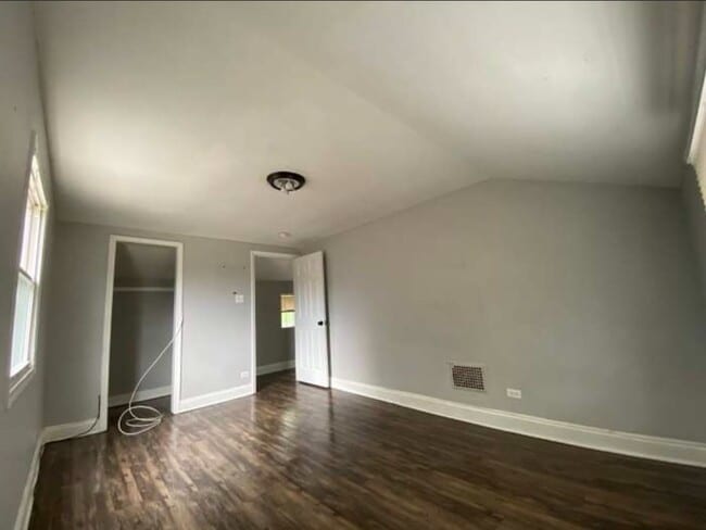 Photo - 9842 S Calhoun Ave
