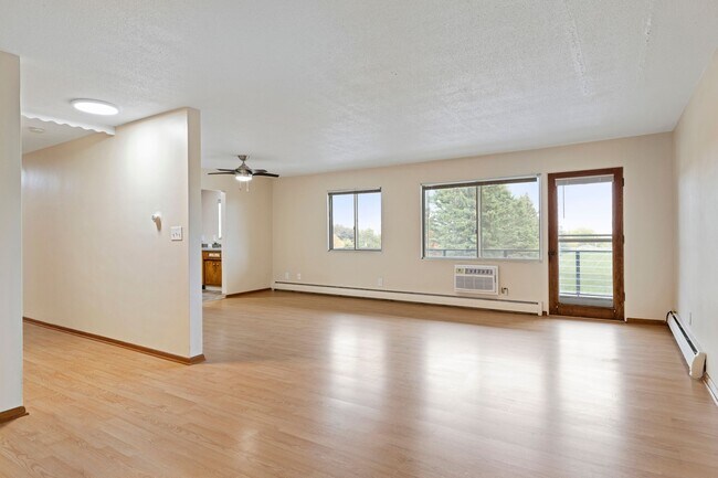 Photo - Imperial Heights Apartments