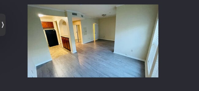 Photo - 1154 Bellevue Ave